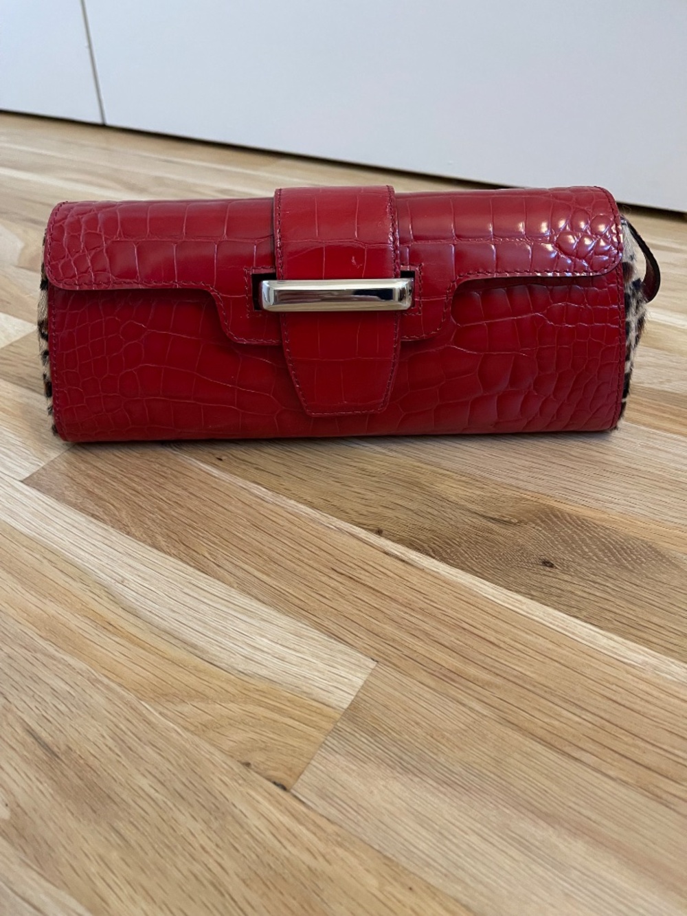 Adrienne Vittadini Deep Red & Animal Print Clutch / Wristlet Bag, Never Used - Picture 2 of 16